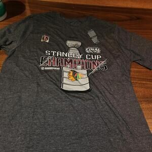 NEW Old Stock Reebok 2015 Youth Sz XL Stanley Cup Champions Chicago Blackhawks